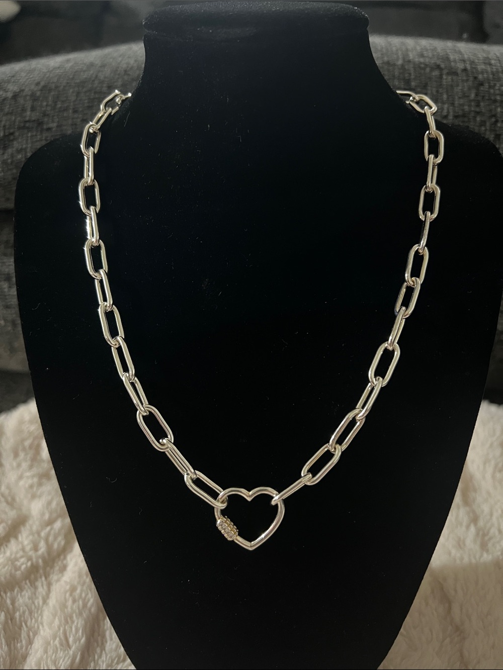 Silver Heart Link Necklace - Women's Jewelry